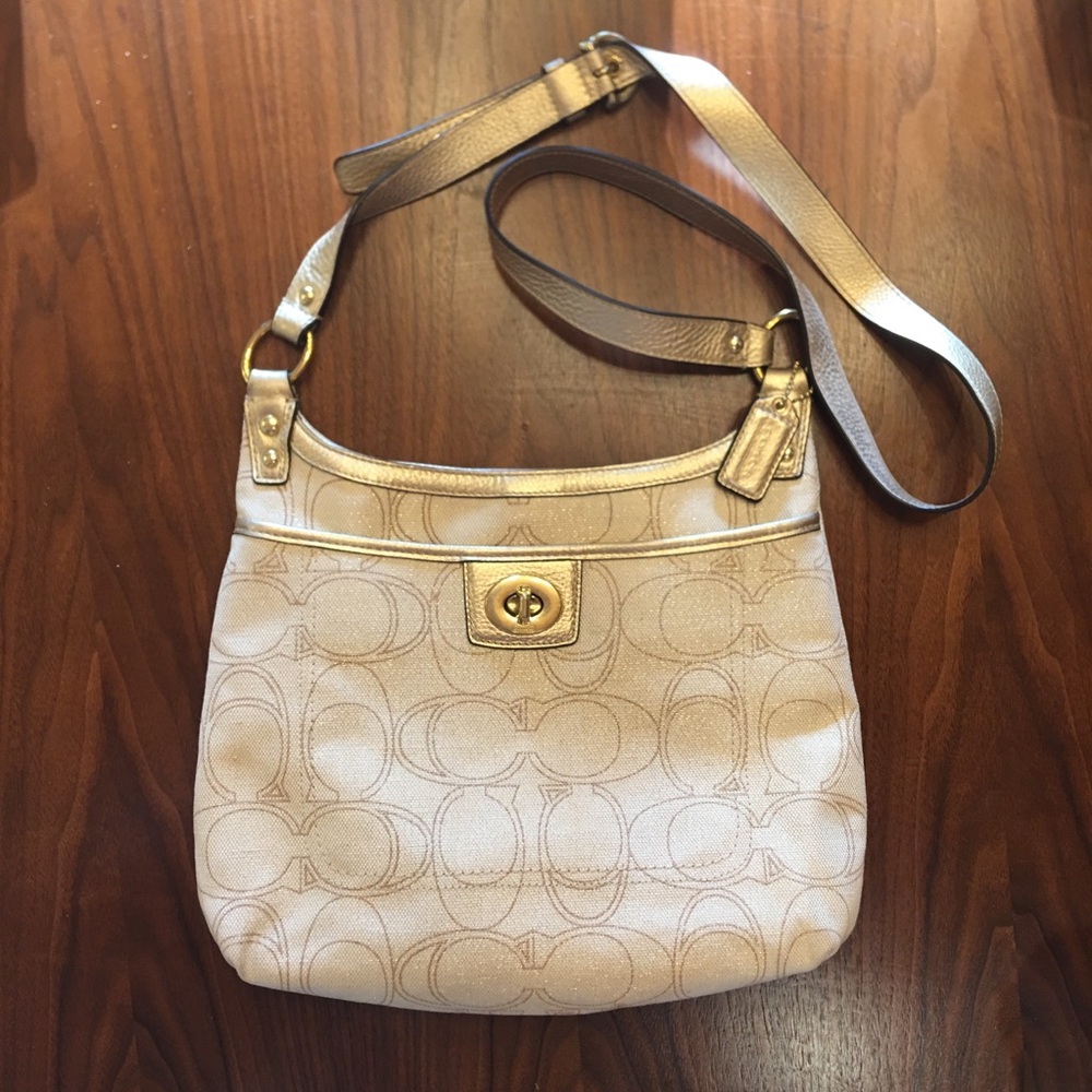COACH Gold&Cream Crossbody Purse